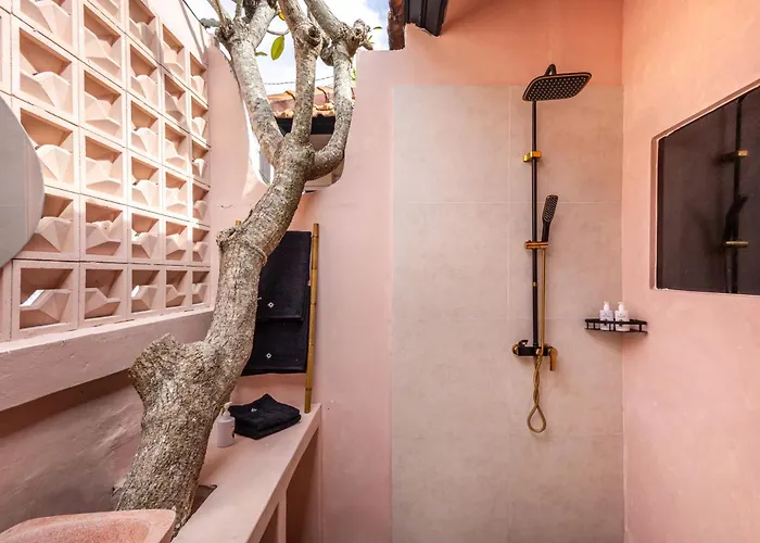 Casa Ateliero Boutique * Canggu